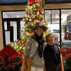 Meet your Posher, Jenn